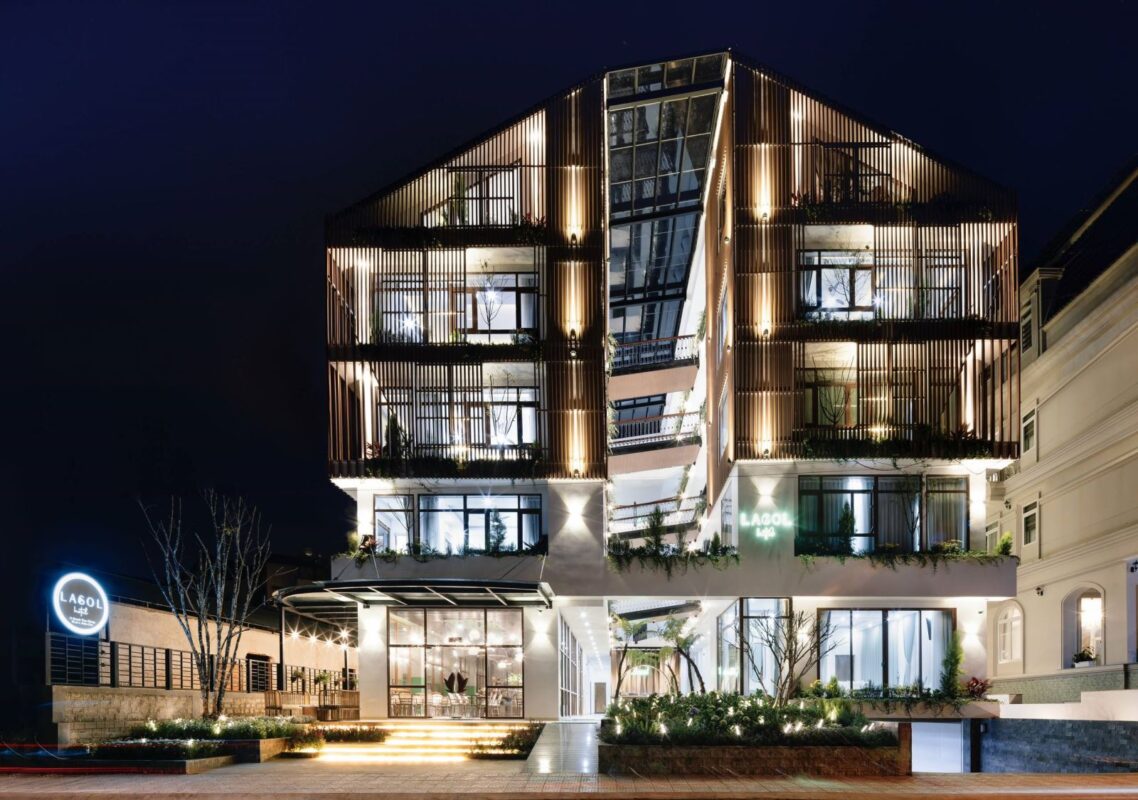 Thi công vữa tự san phẳng tầng hầm LASOL BOUTIQEE HOTEL